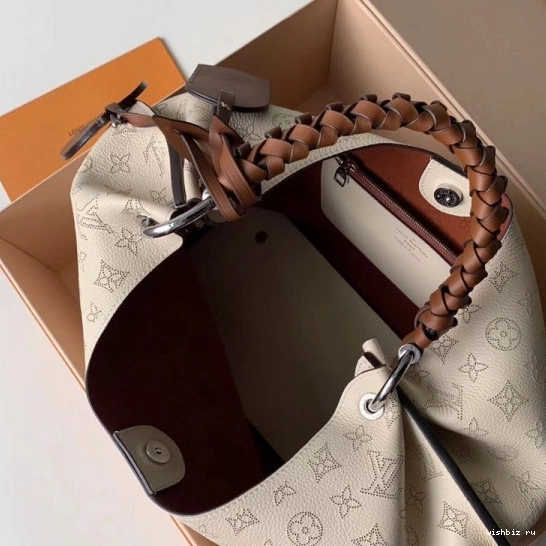 WIS CARMEL VUITTON LOUIS 0304